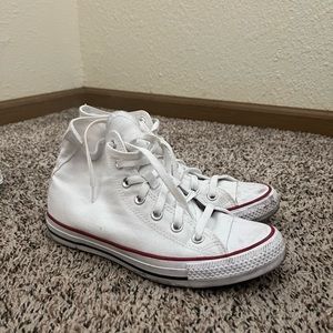 EUC white converse